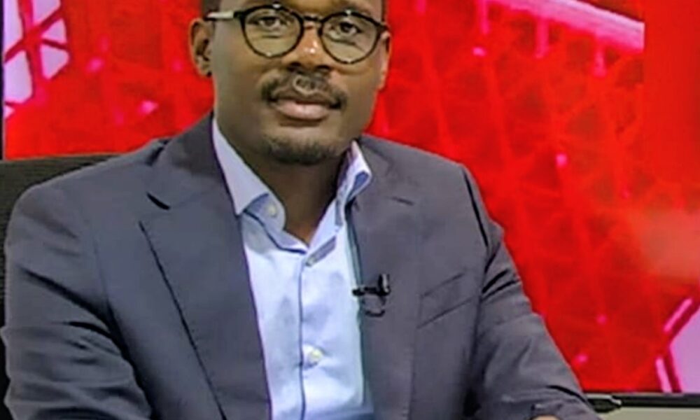 Especialista alerta para necessidade de reforço da literacia mediática no combate às “fake news”